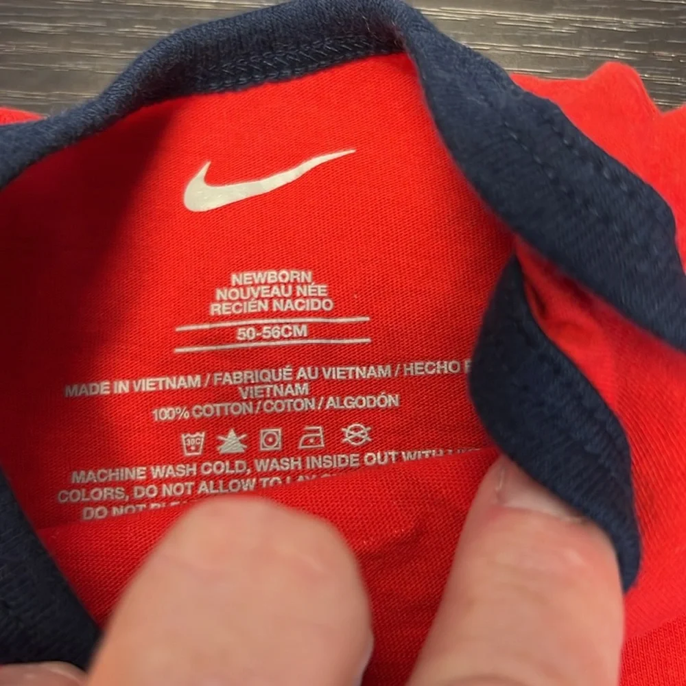 ‎Nike